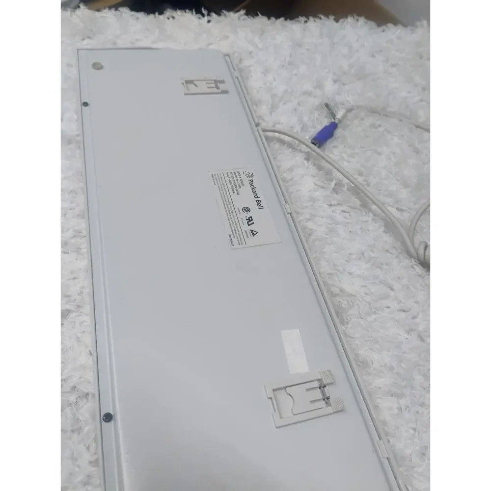 Vintage Packard Bell Model 5130 Mechanical Keyboard Clicky 90s PS/2 Wired White